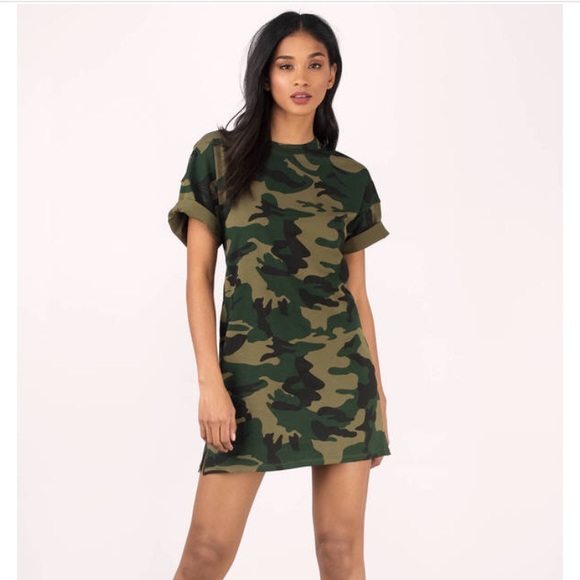Tobi Dresses & Skirts - TOBI ‼️NWOT‼️ CAMO T-SHIRT DRESS